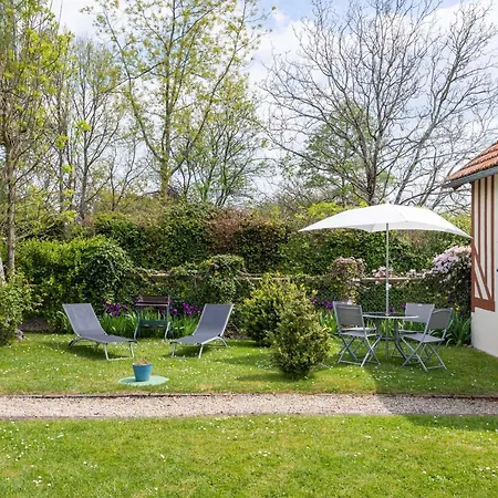 Le Normand Holiday home Annebault